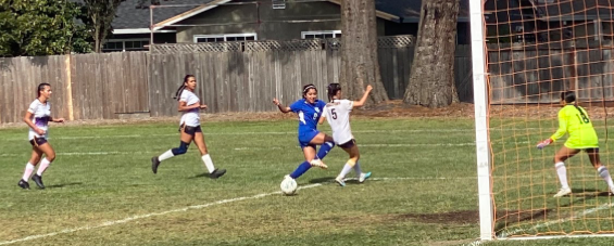 Photo of the girls soccer team playing Middletown at Tech High. They won this game 2-1 (Photo: Gwynn Kliewer).